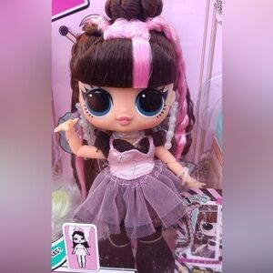 Billie LOL Surprise Tweens Doll Swap Set